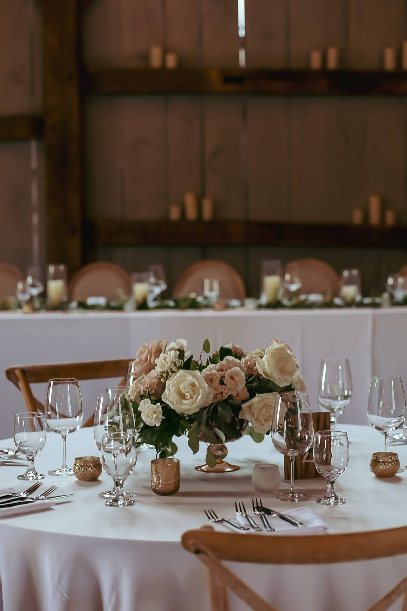 Rosewood Full Centrepiece
