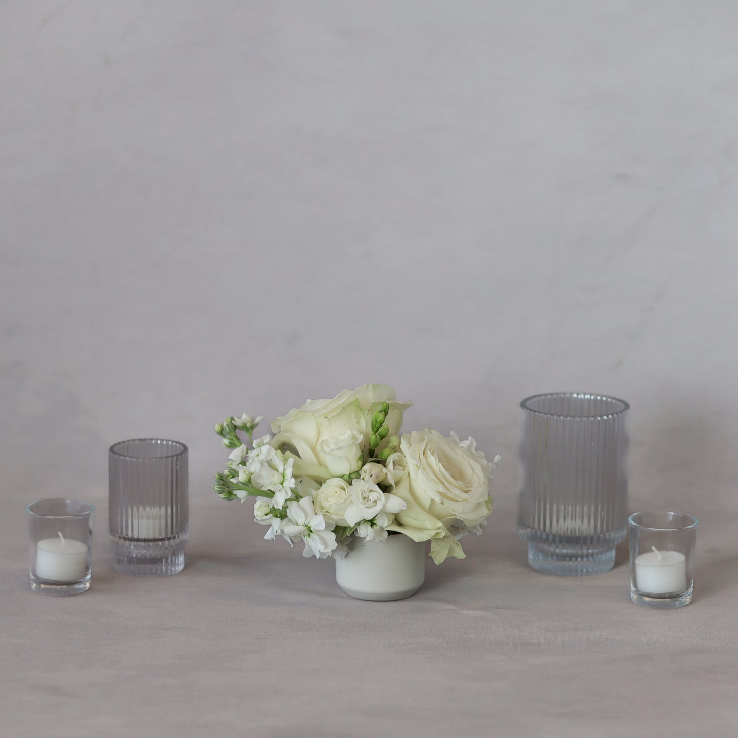 Alabaster Accent Centrepiece